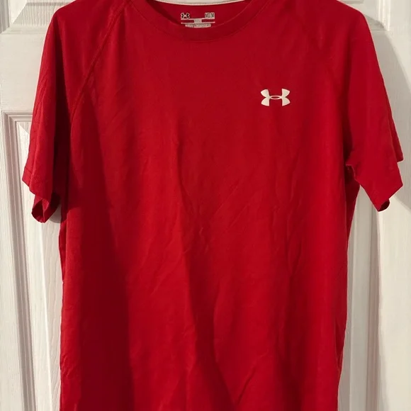 Under Armour HeatGear Red Short Sleeve Athletic Shirt Medium - Picture 2 of 5
